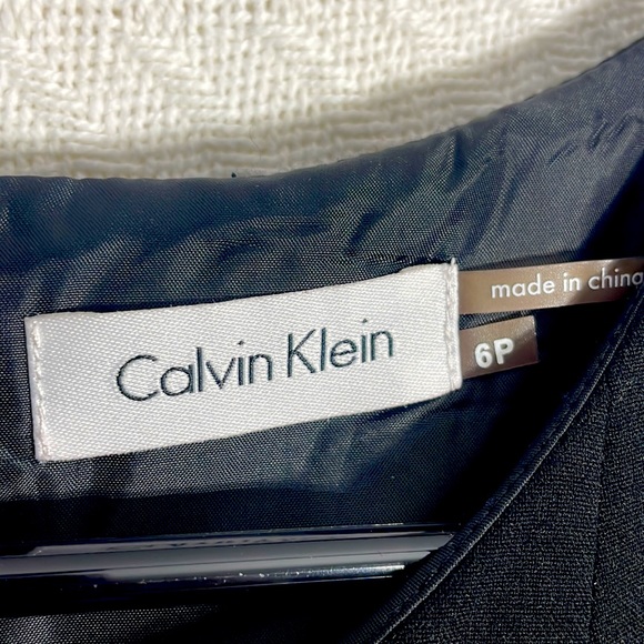 Calvin Klein Black Dress 6P Princess Seam Fit & Flare Sleeveless - Picture 7 of 15